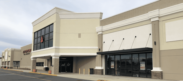 Northeast Plaza - Commercial Retail Space for Lease Rock ...
