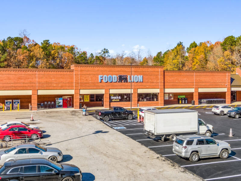 15702 jefferson davis hwy, colonial heights, va  United States