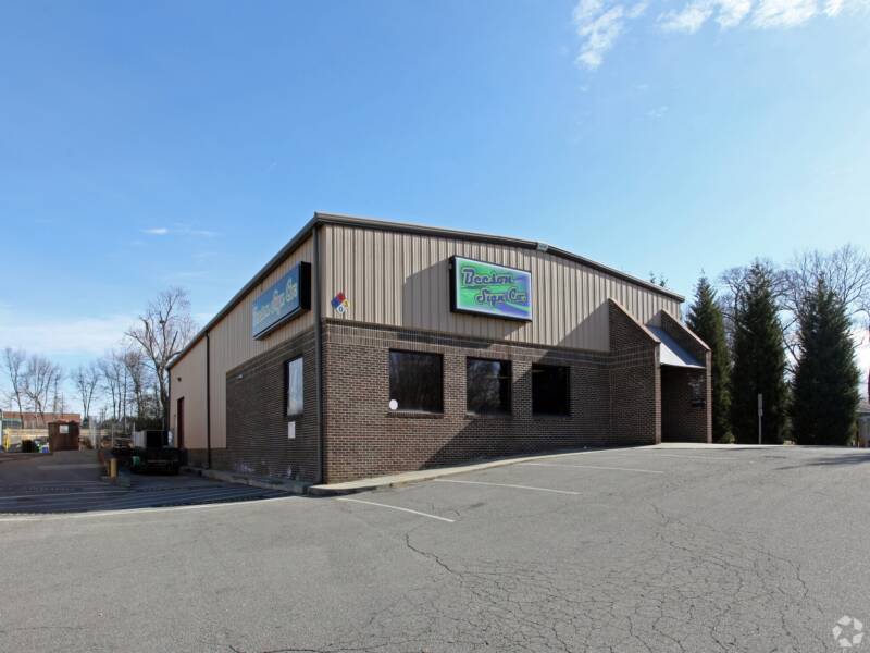 115 adams street, kernersville, NC  United States