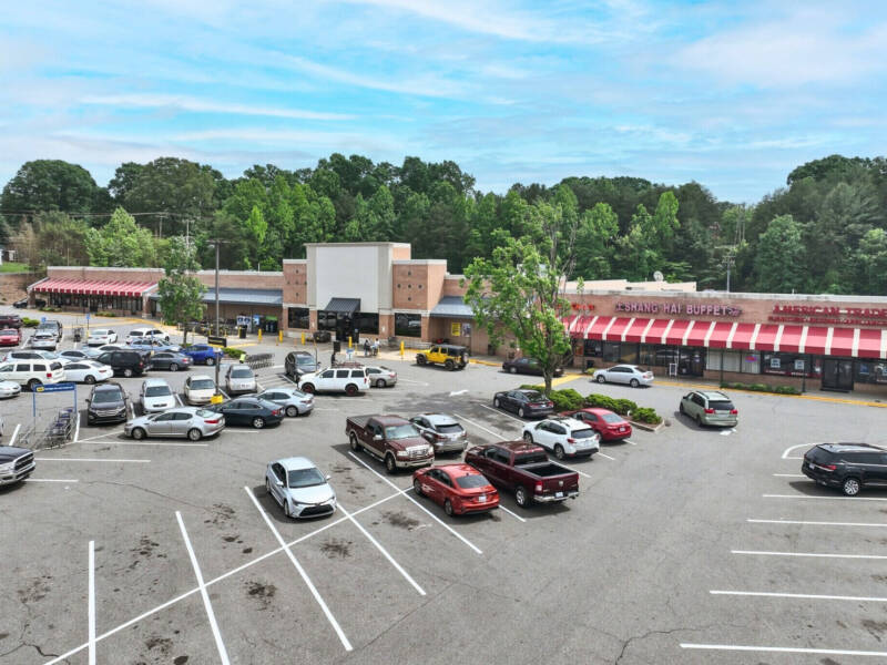 1630 e broad street, statesville, nc  United States