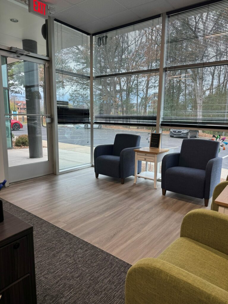 Property photo 8 — 1201 Wood Ridge Center Dr