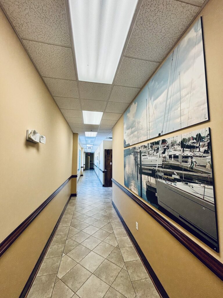 Property photo 10 — Harbor Square