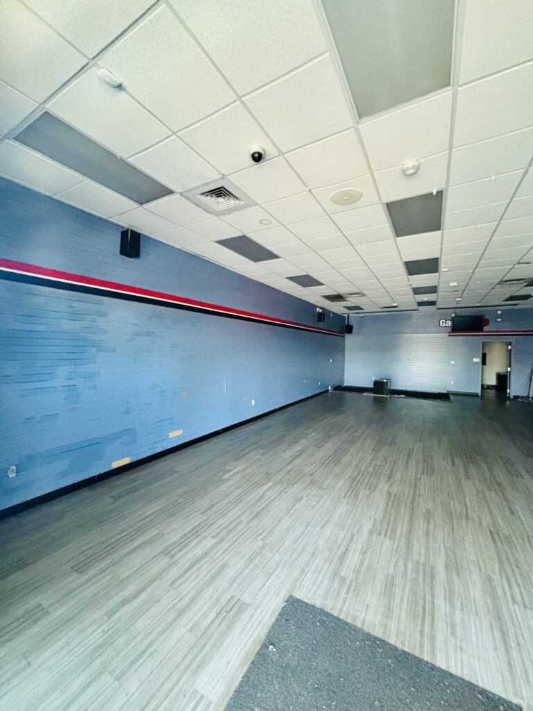 Property photo 4 — Wilkinson Crossing – 3320 Wilkinson Blvd., Charlotte, NC 28208