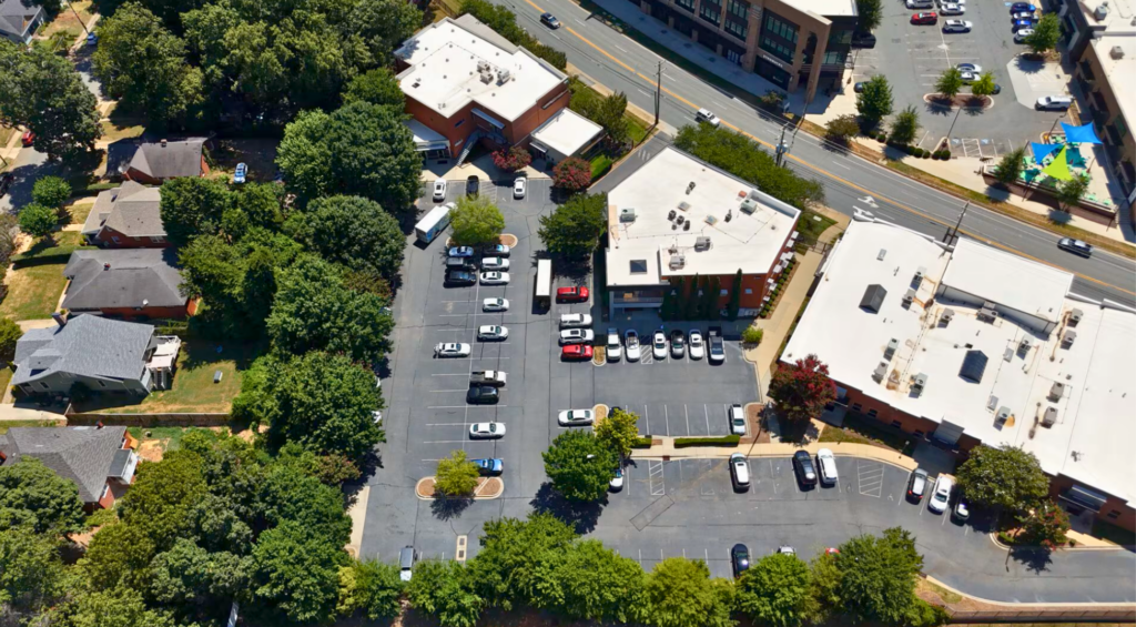 Property photo 5 — 2010 South Tryon St