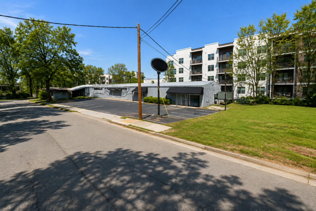 Property photo 4 — 411 E 13th Street